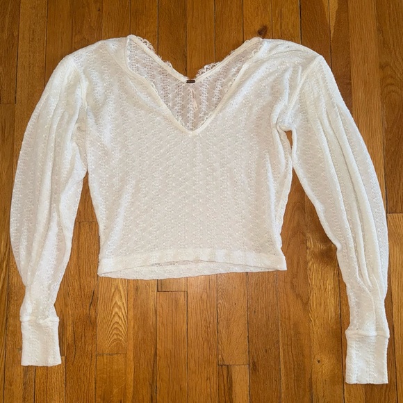 FREE PEOPLE Lace V-Neck Balloon Sleeve Sweater White Oversized XS - Picture 2 of 5